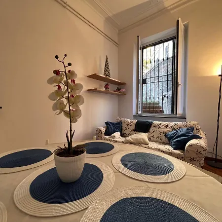 Apartment Casa Magenta 23 Genoa